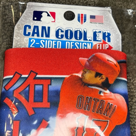 Shohei Ohtani Can Cooler / Coozie / Coozy / Koozy 2 - Sided Design Official MLB - Picture 3 of 9